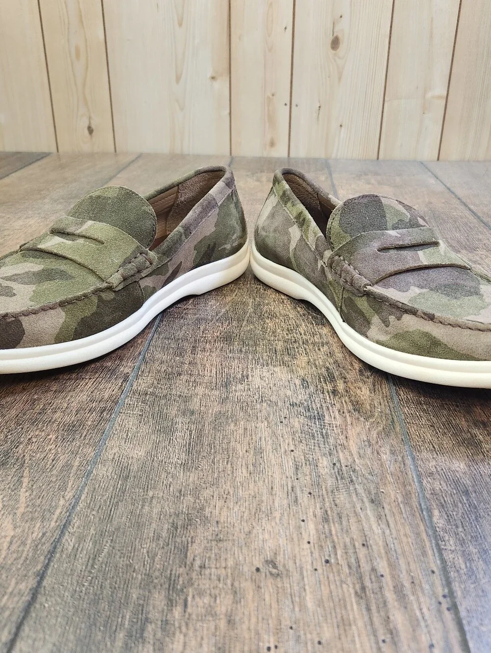 Johnston & Murphy Camo Suede Slip-On Loafer Brown Green Men's Size 10M 24-5738